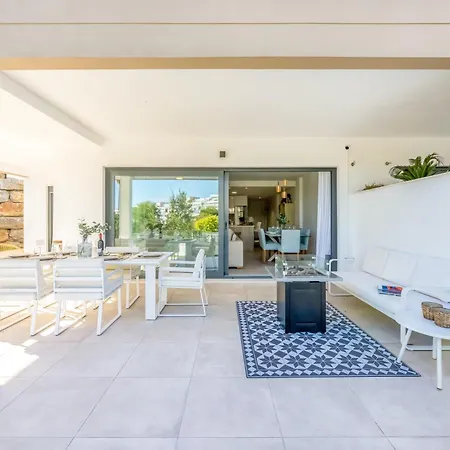 Apartment Luxury On The Park - *